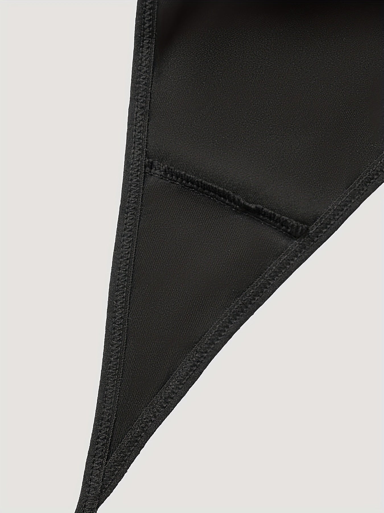 زي خادمة الأرنب الجذاب