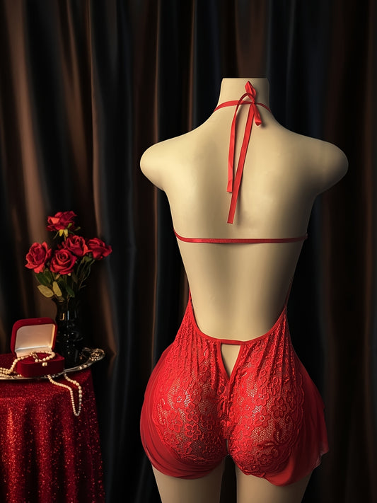 جسم نسائي دانتيل أحمر