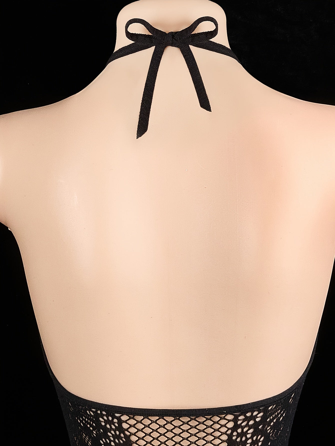 أزياء داخلية نسائية مثيرة