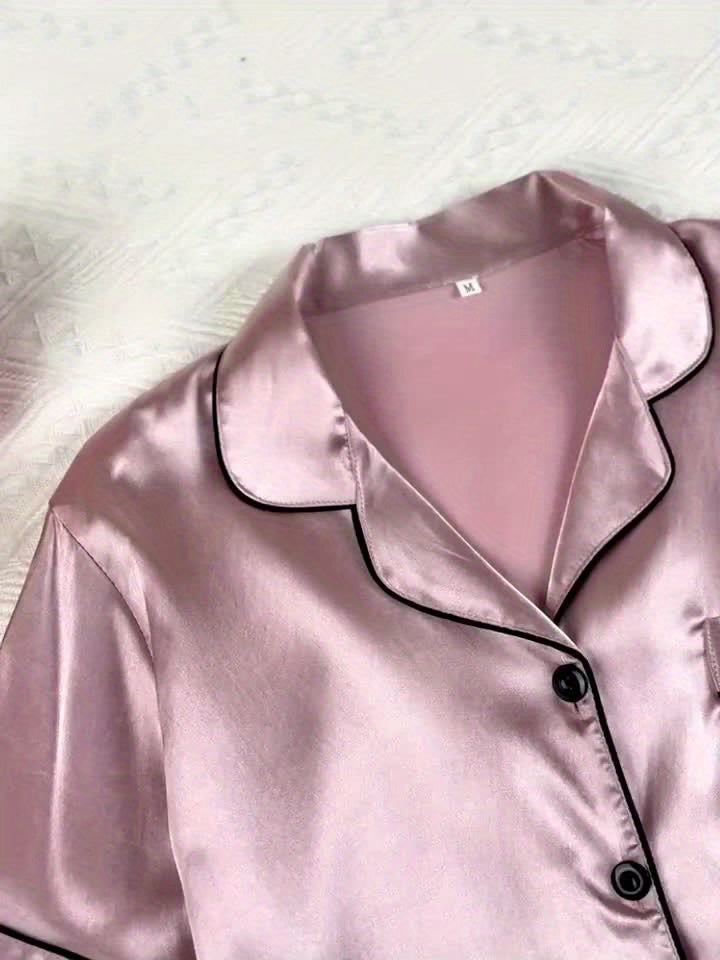 طقم بيجاما من الساتان