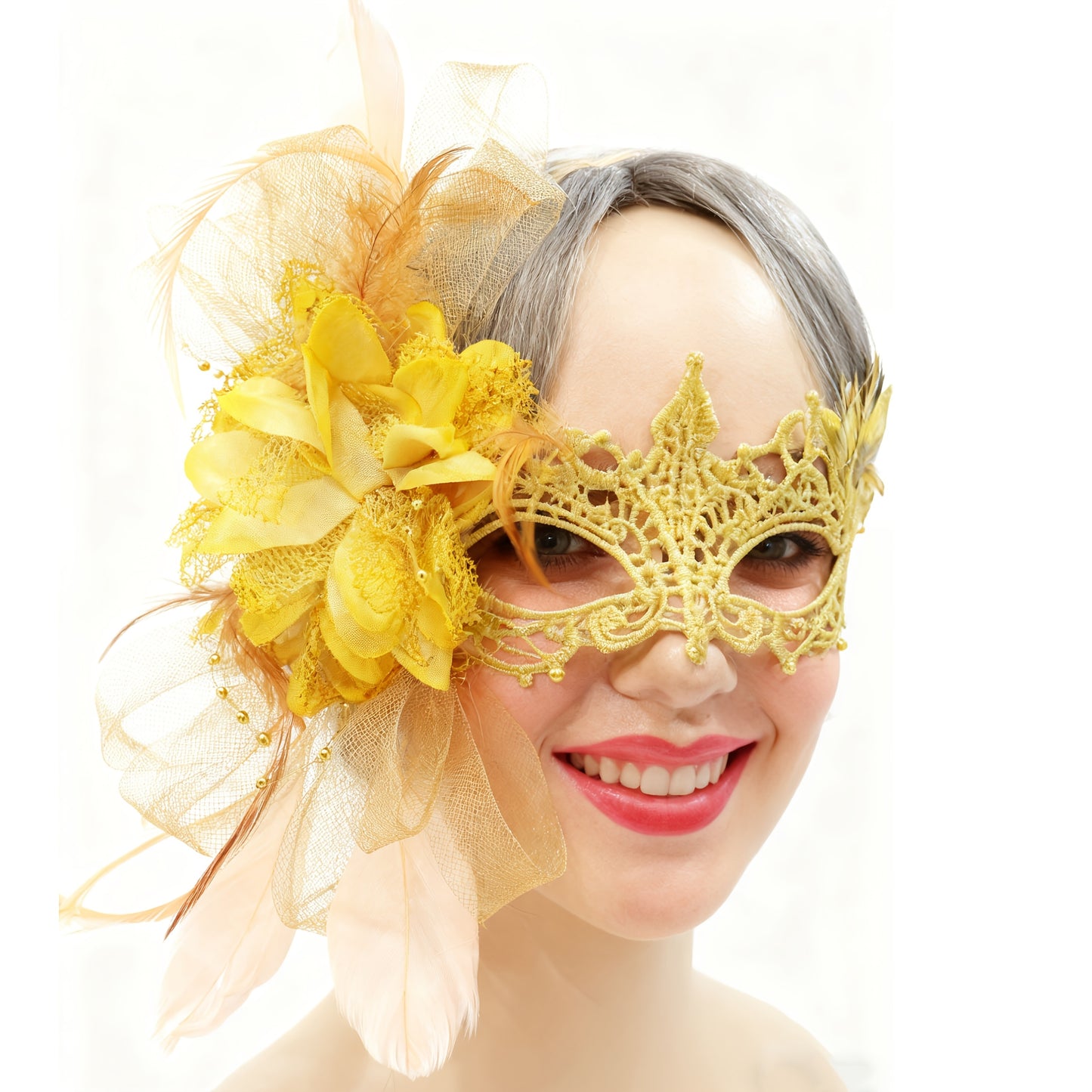 قناع نسائي غوثيك أنيق مزخرف بالريش