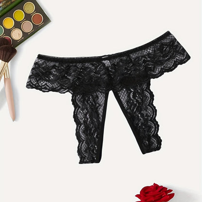 شورت نسائي مثير من دانتيل أحمر