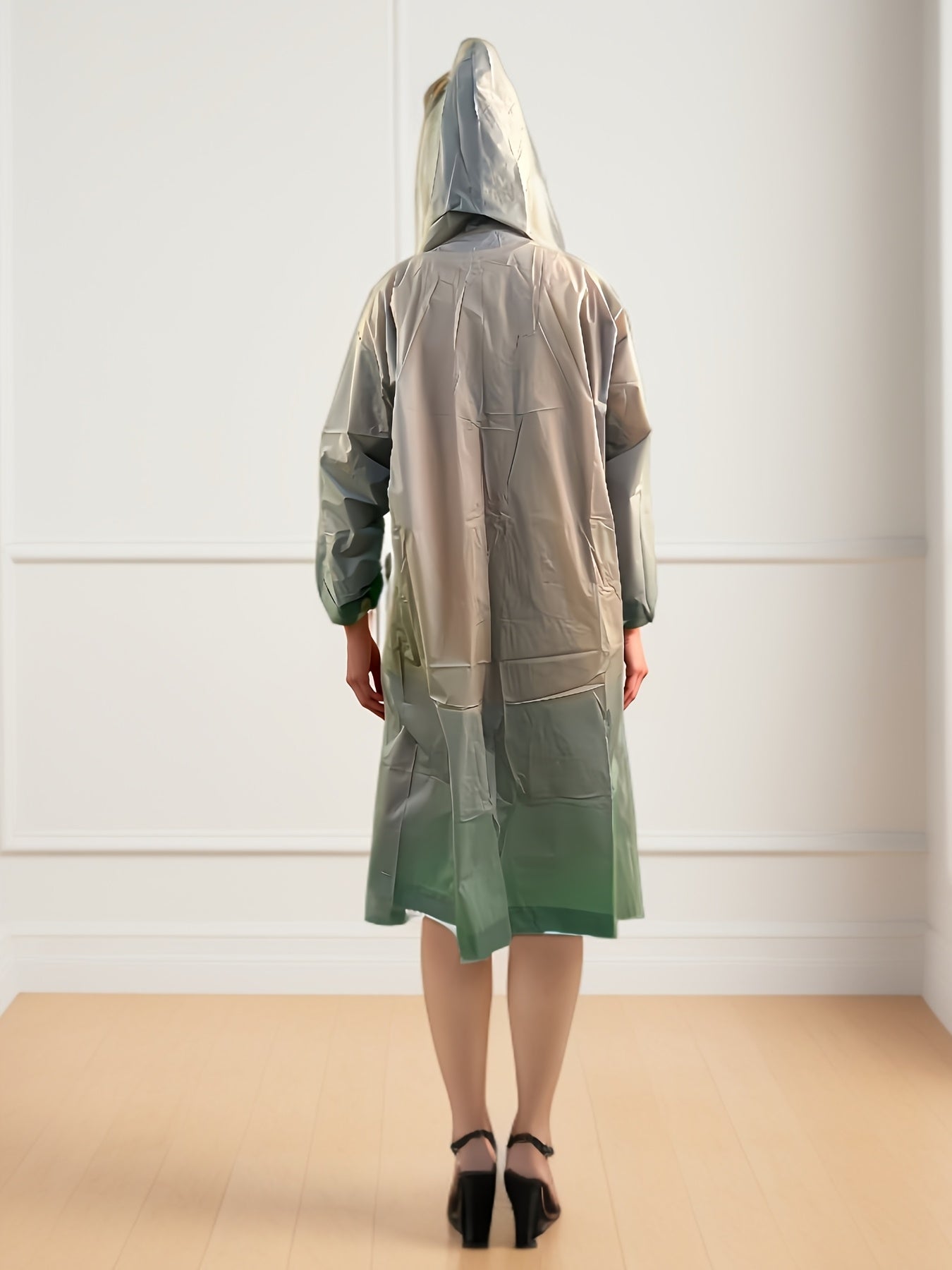 مطرية قابلة للاستخدام مرة واحدة