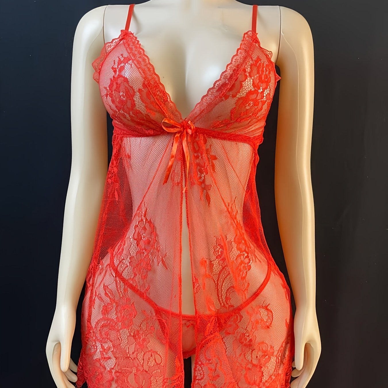 فستان نوم أحمر جميل