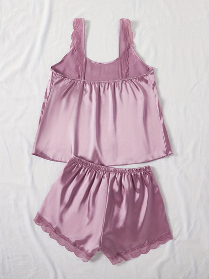 مجموعة نوم نسائية مع حمالات سباجيتي