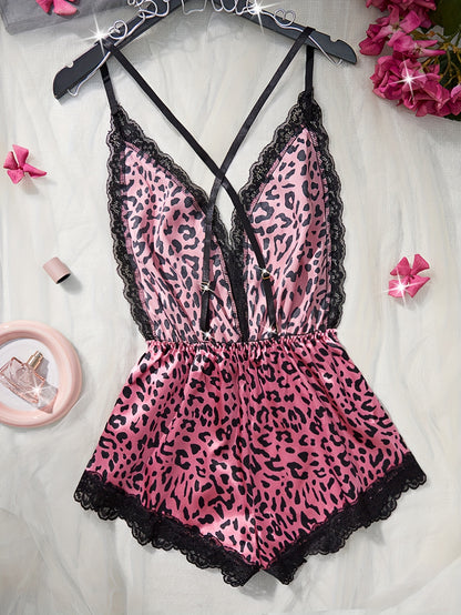 ثوب نوم وردي مزخرف