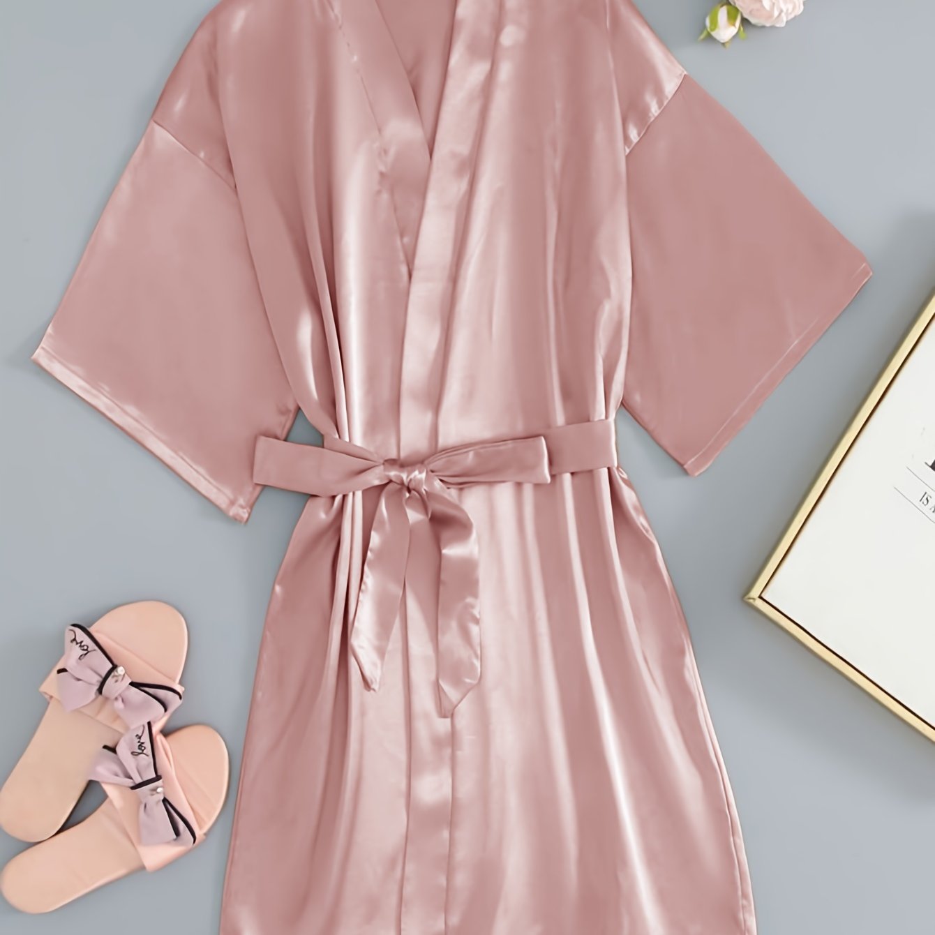 روب بأكمام ثلاثة أرباع