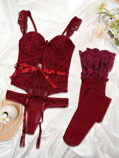 طقم لانجري دانتيل أحمر أنيق للنساء