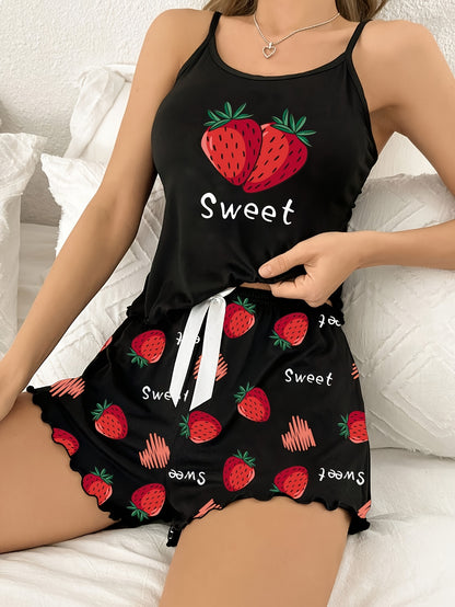 طقم بيجاما نسائي بطباعة فراولة