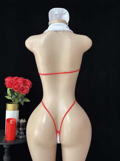 زي مريم التمريض الأبيض