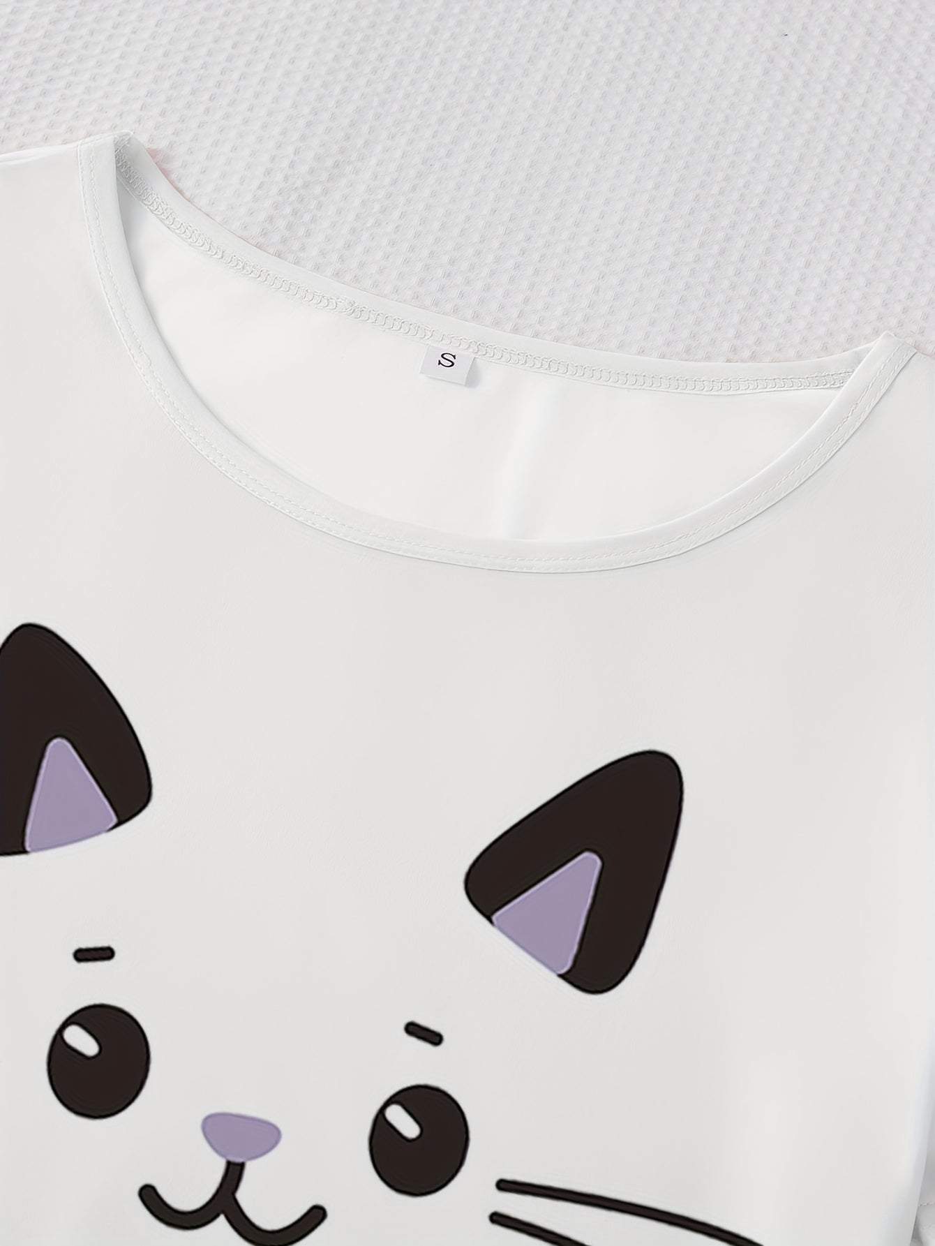 مجموعة بيجامة نسائية عصرية