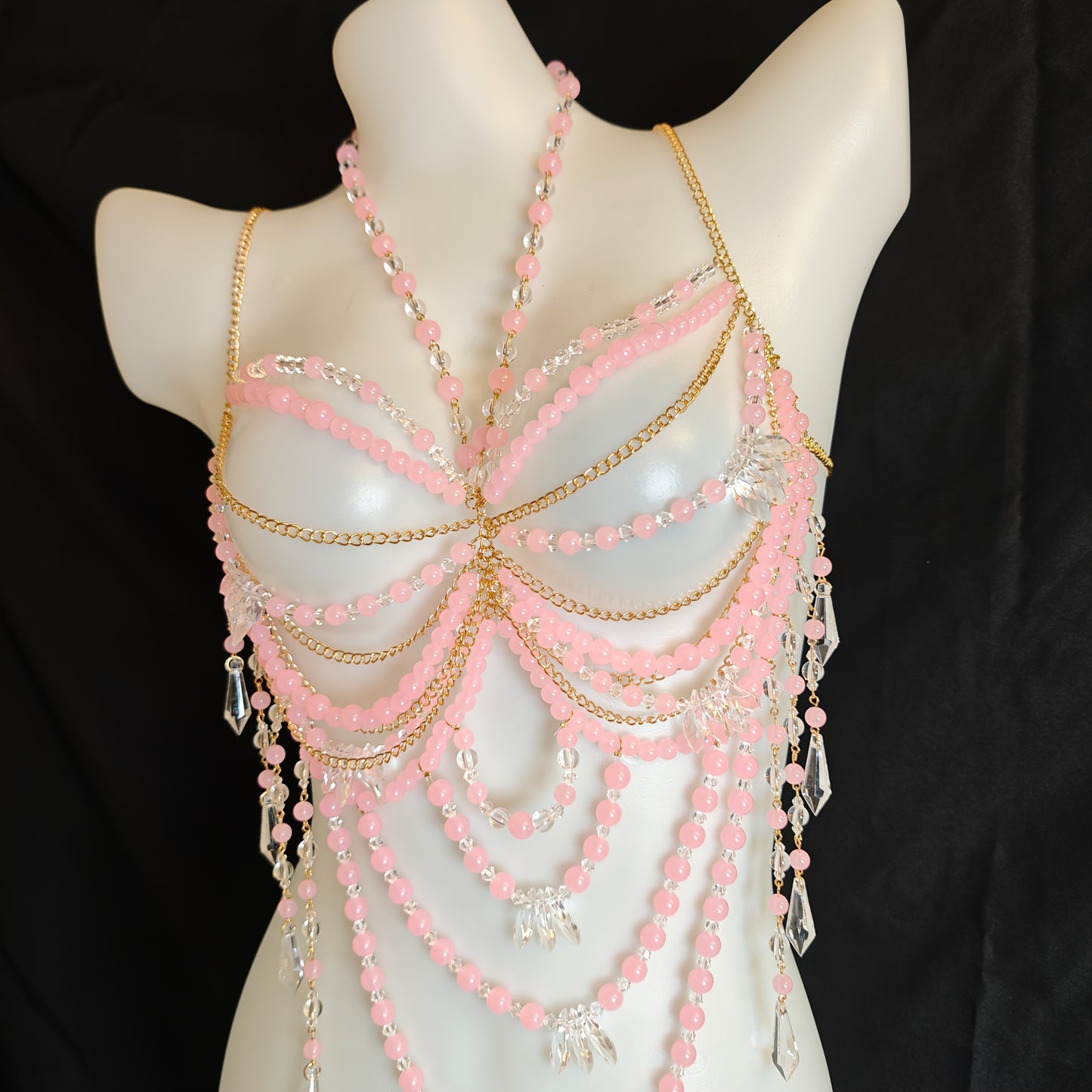 كورسيه يدوي من الخرز الوردي