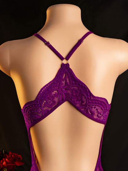 بدلة نسائية مثيرة