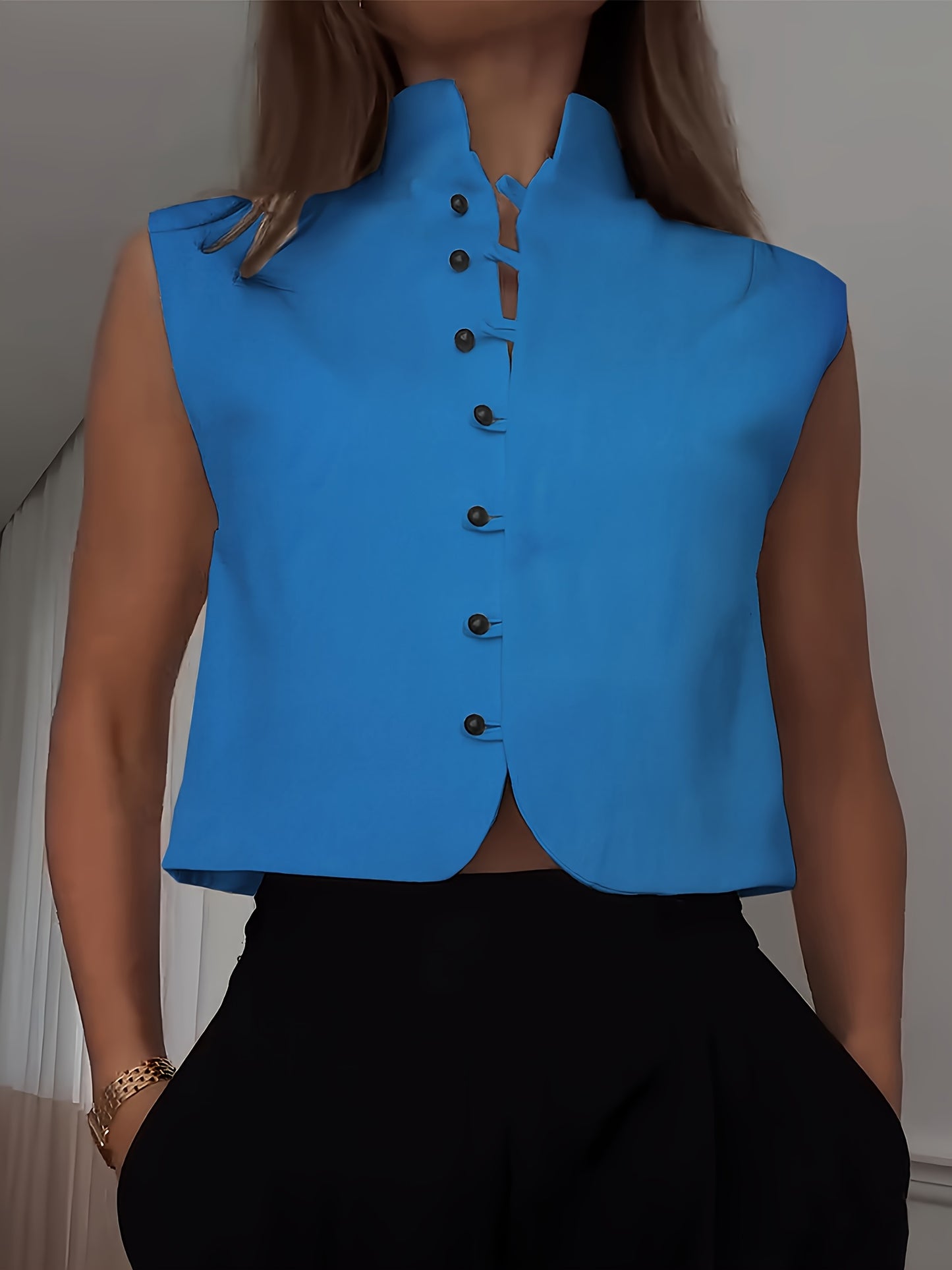 مشبك شعر نسائي مطور ذاتياً