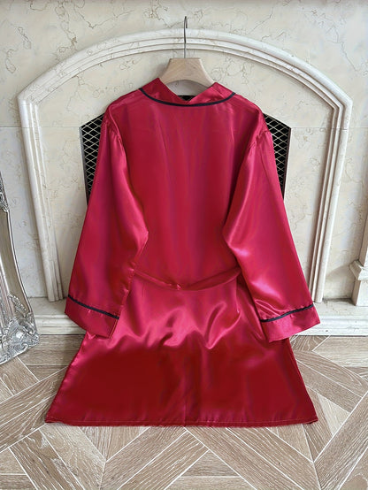 روب ساتان نسائي أنيق وردي