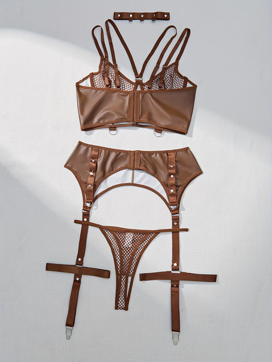 حزام جلدي مثير مع جورب