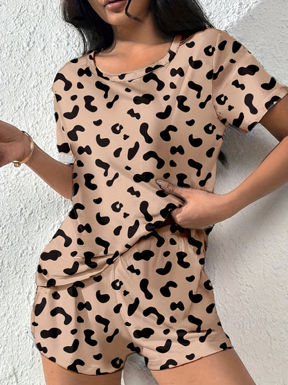 بيجامة نسائية صيفية منقوشة