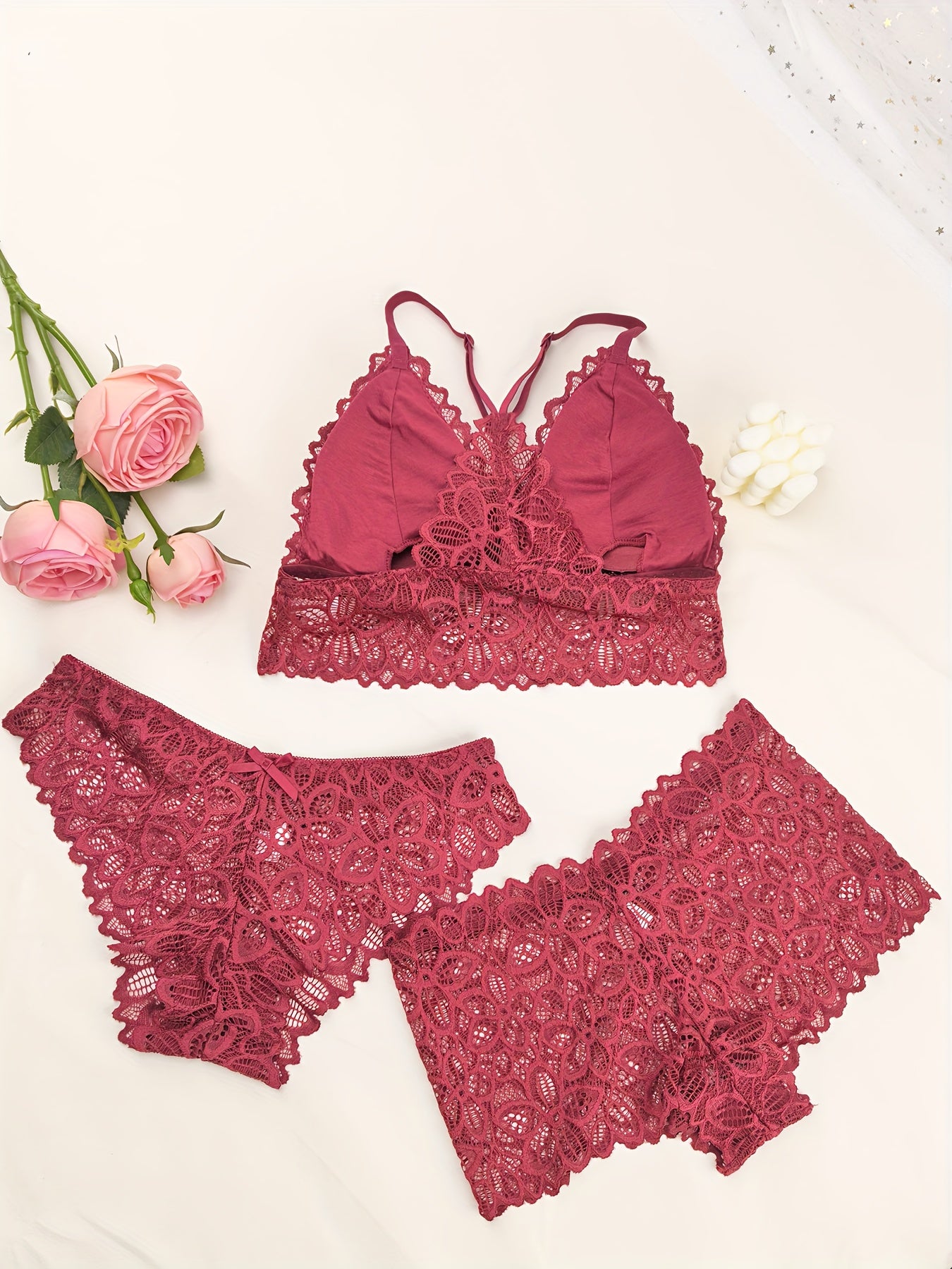 مجموعة لانجري نسائي دانتيل