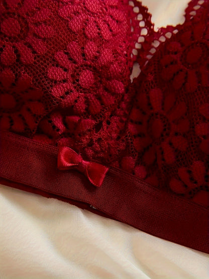 طقم حمالة صدر وسروال مكون من 3 قطع