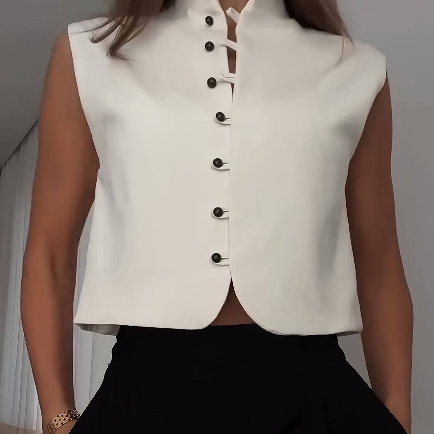 مشبك شعر نسائي مطور ذاتياً