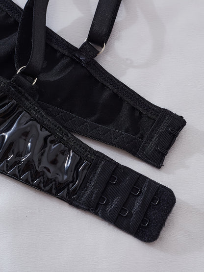 طقم لانجري جلد PU أنيق