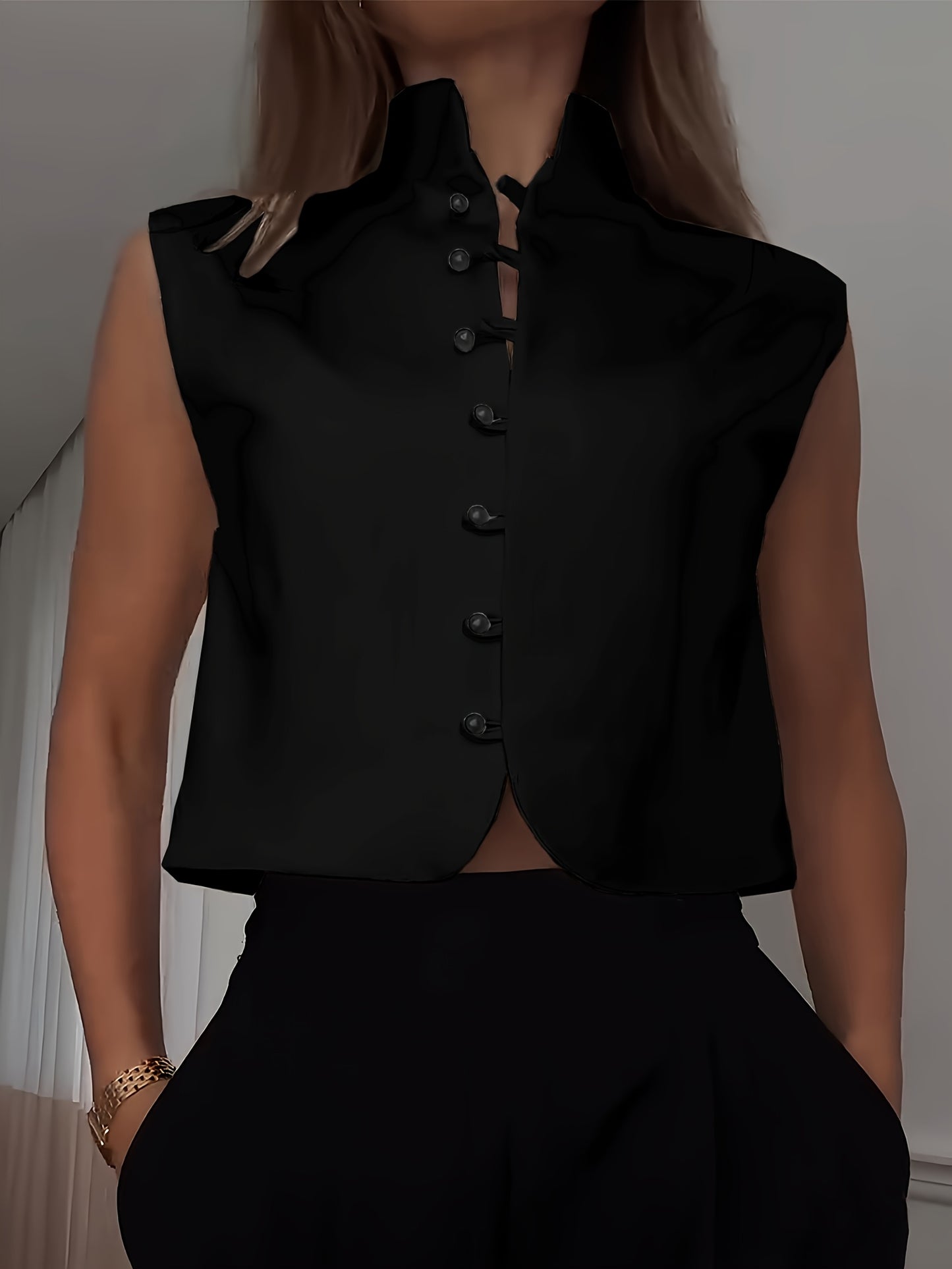 مشبك شعر نسائي مطور ذاتياً