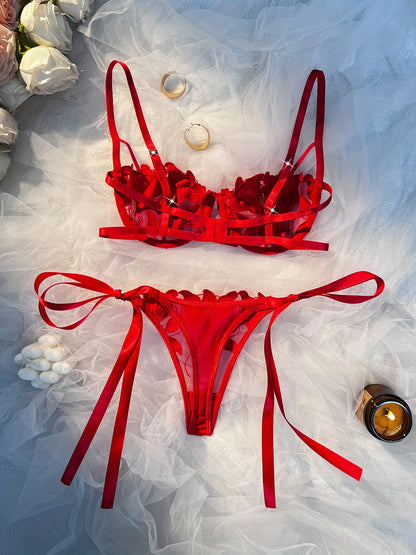 مجموعة لنجري نسائي رومانسية