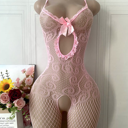 بدلة نسائية شفافة بحجم كبير