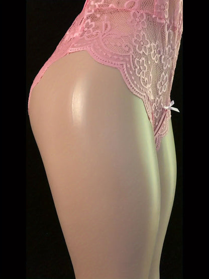 بدلة ضيقة مثيرة