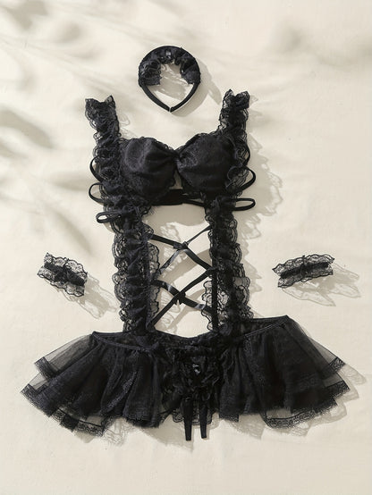 بدلة داخلية مثيرة بتصميم مفتوح