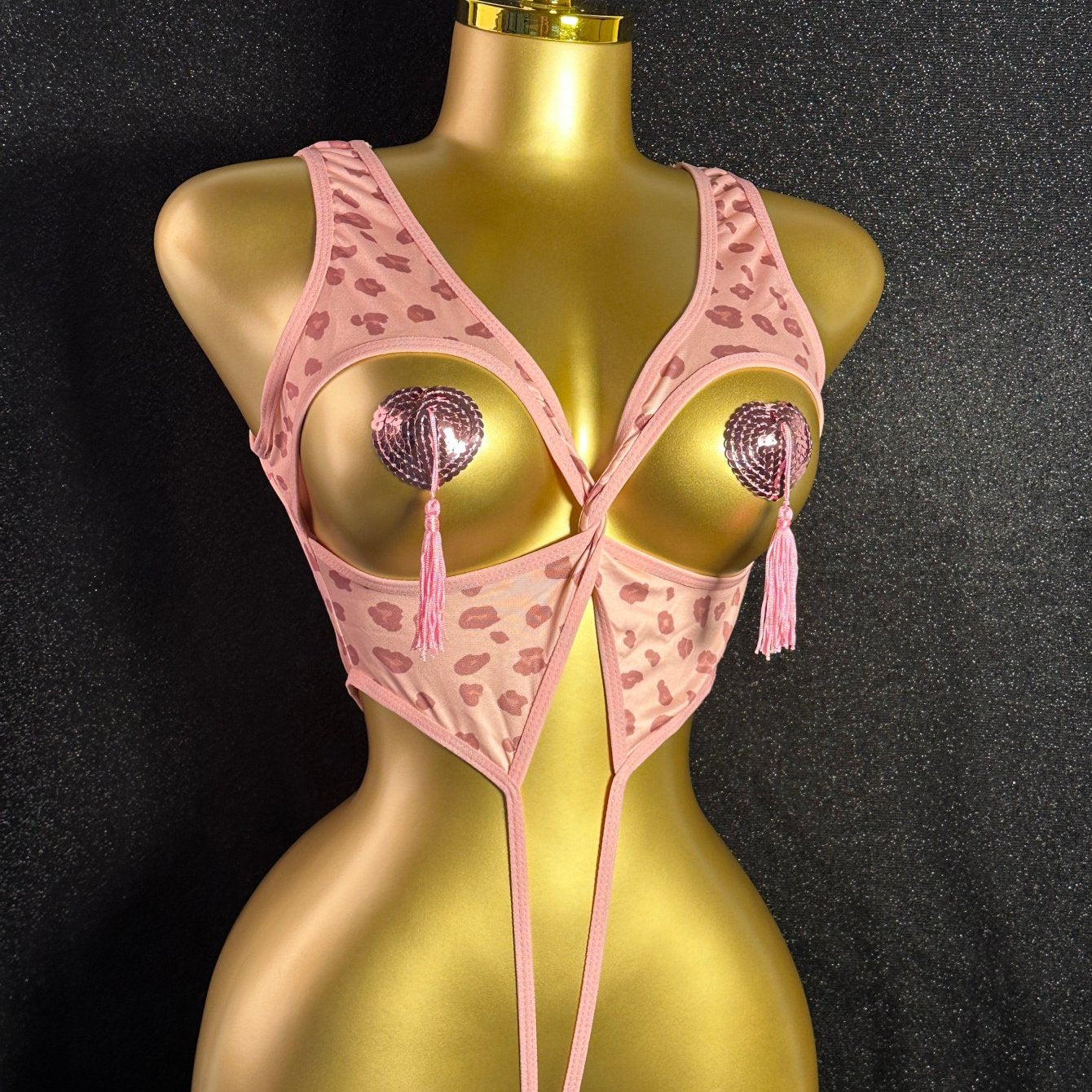 بدلة نسائية ليوبارد جريئة