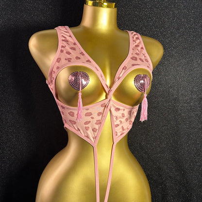 بدلة نسائية ليوبارد جريئة