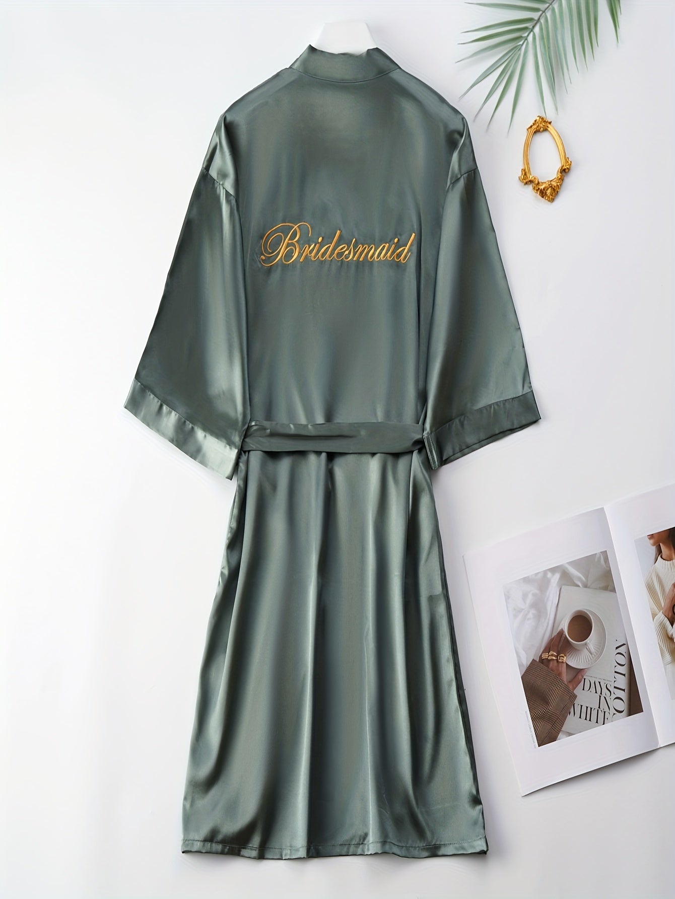 روب وصيفات أنيق