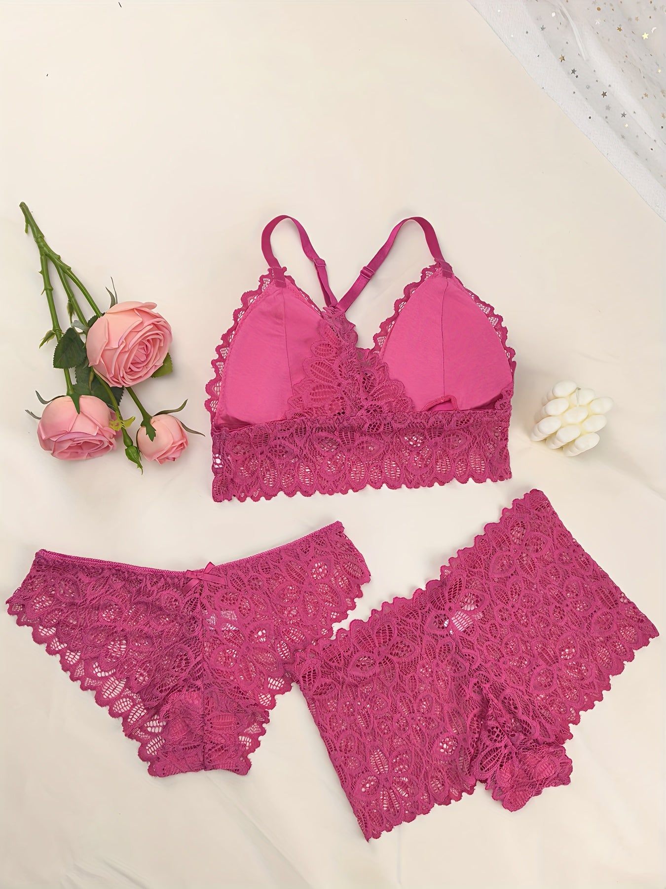 مجموعة لانجري نسائي دانتيل