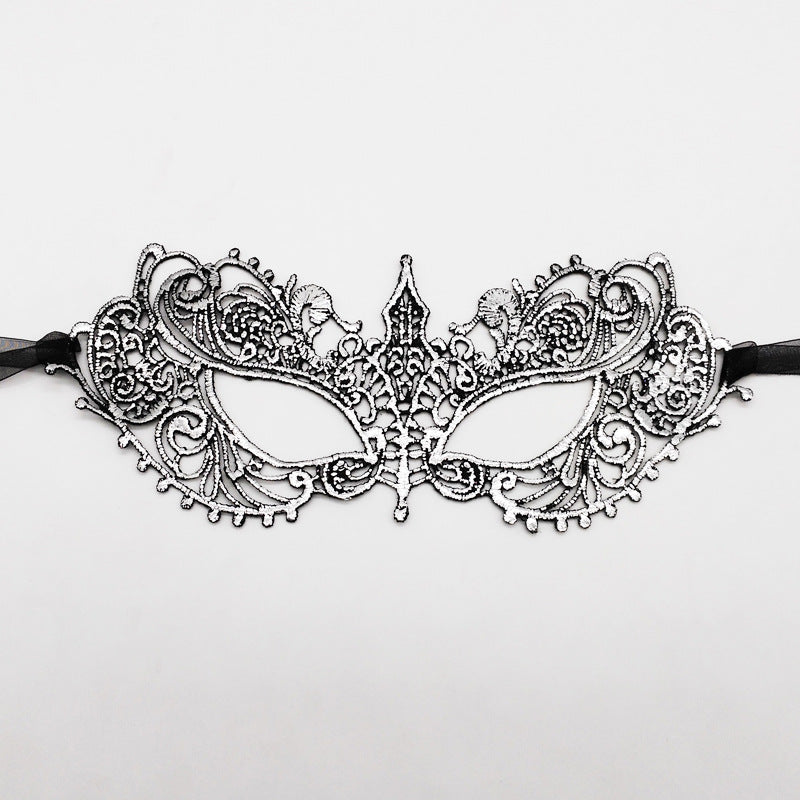 قناع لامع بألوان متنوعة