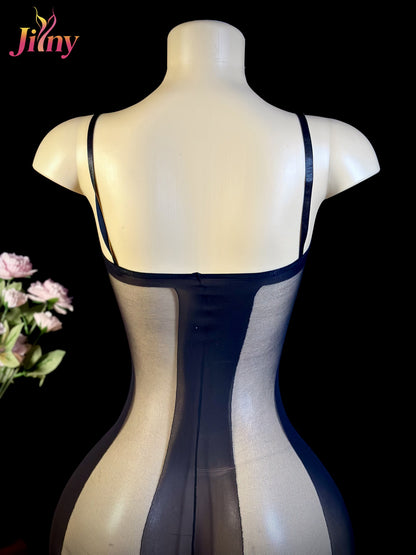 بودي سوت مثير بدون فتحة