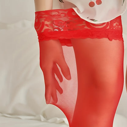 جوارب نسائية طويلة