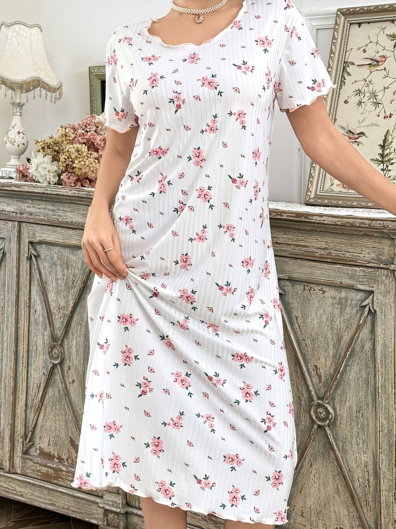 فستان نوم نسائي مزخرف