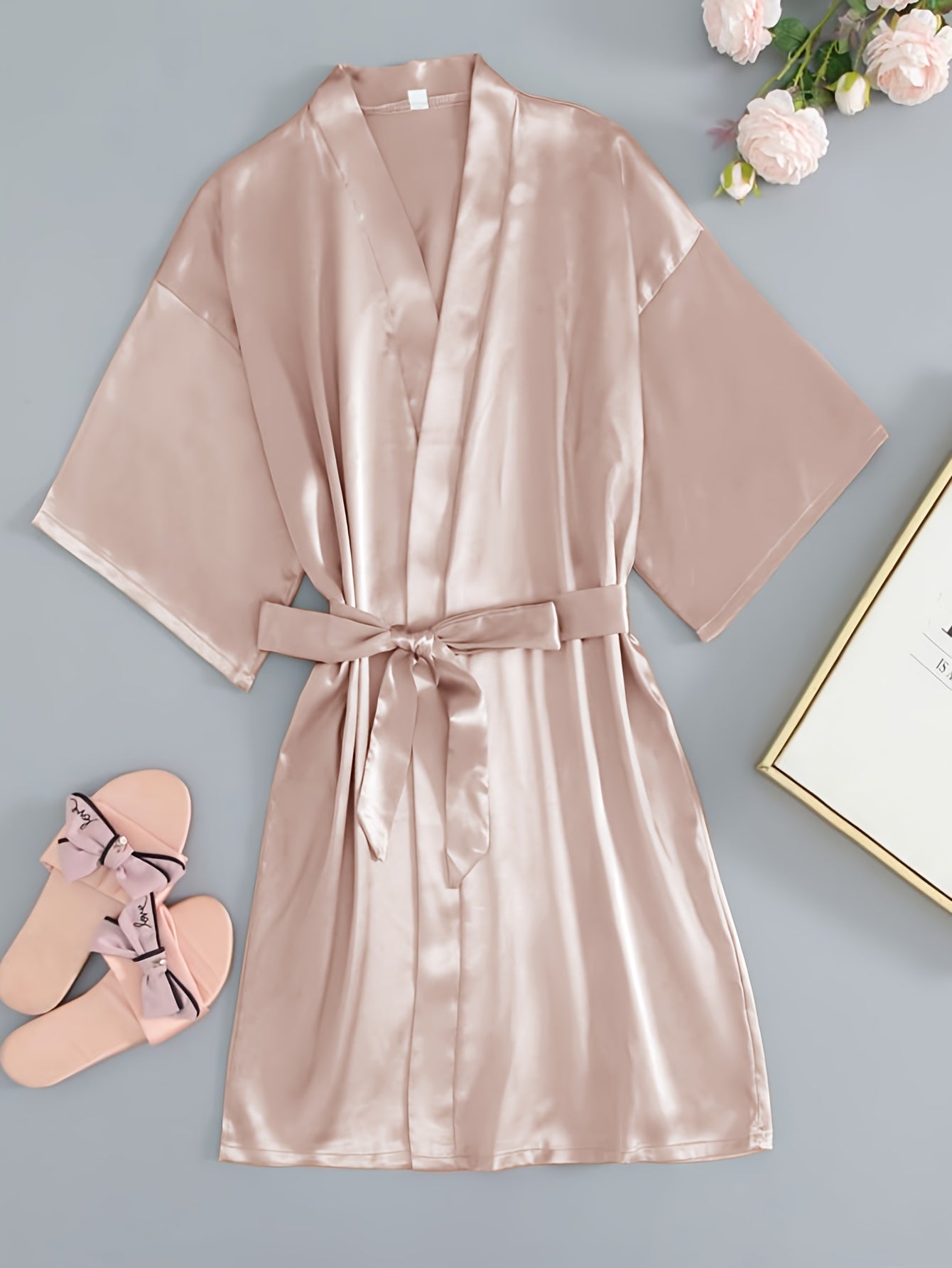 روب بأكمام ثلاثة أرباع