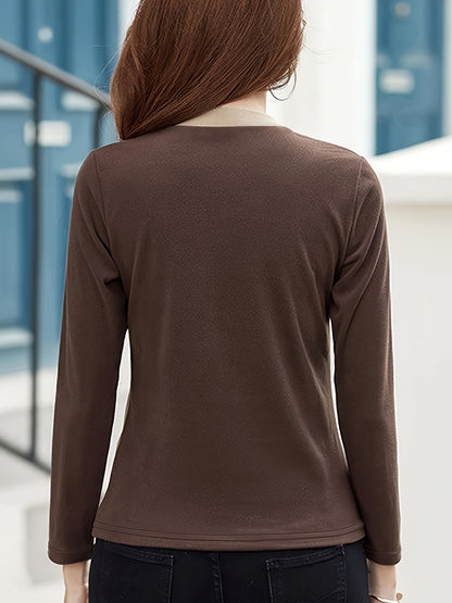 blouse نسائية بأكمام طويلة