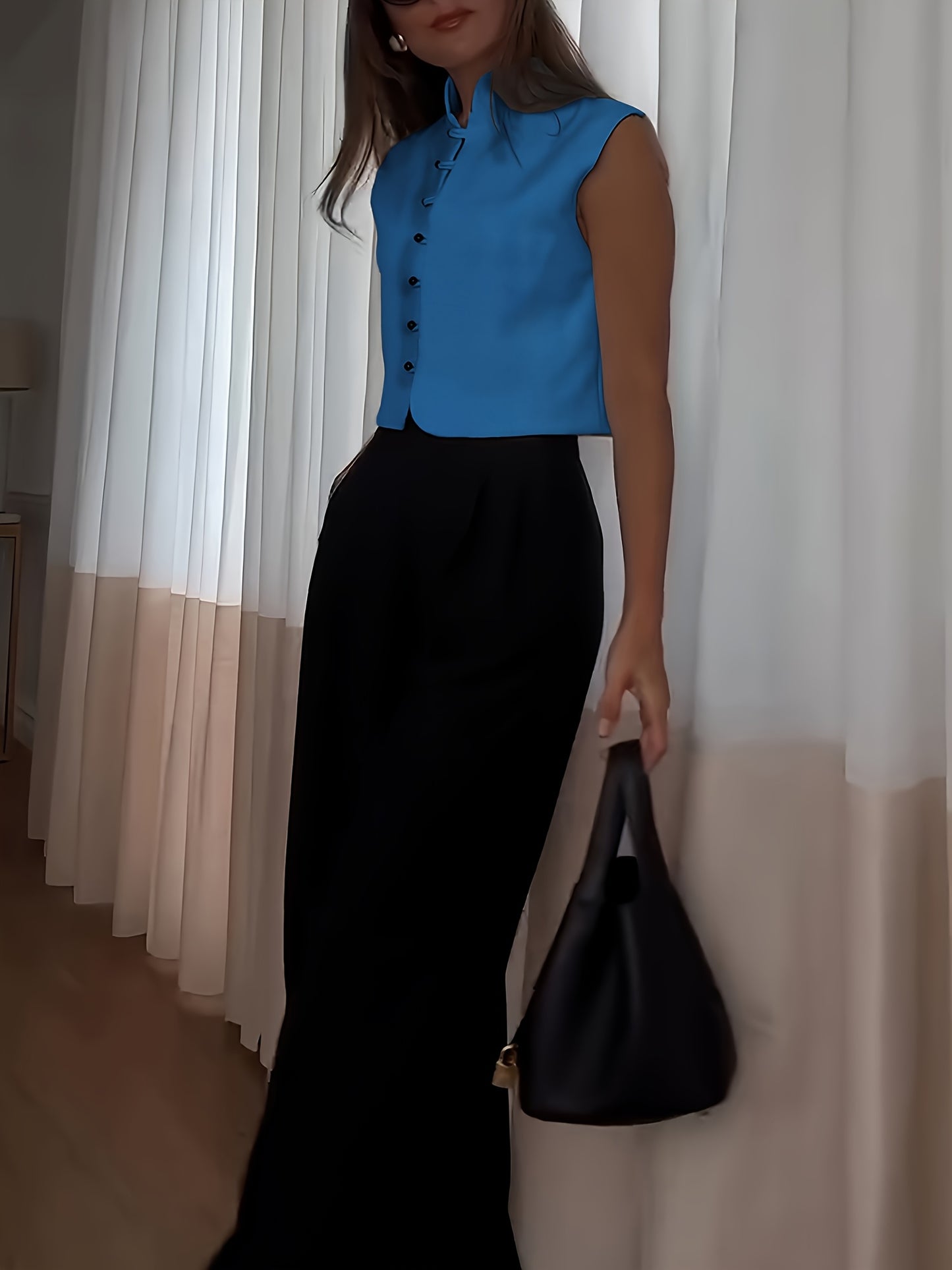 مشبك شعر نسائي مطور ذاتياً