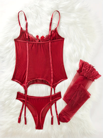 مجموعة لانجري نسائي مثير