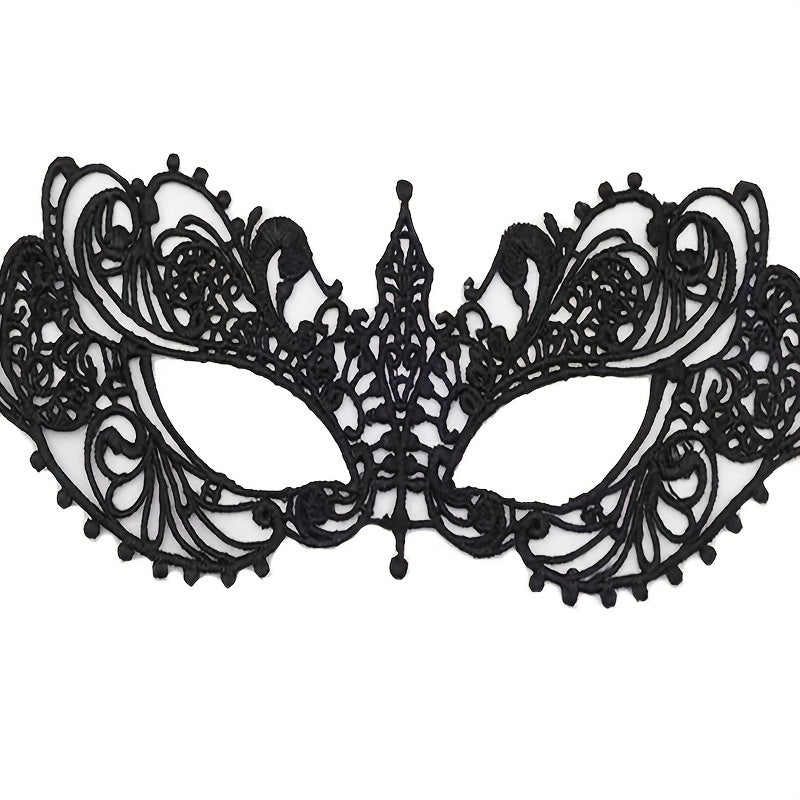 قناع حديدي أنيق مزين بالأحجار الكريمة