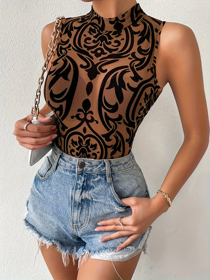 بودي سوت هندسي نسائي