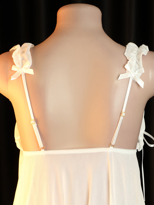 لباس نوم نسائي من الدانتيل