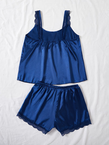 مجموعة نوم نسائية مع حمالات سباجيتي