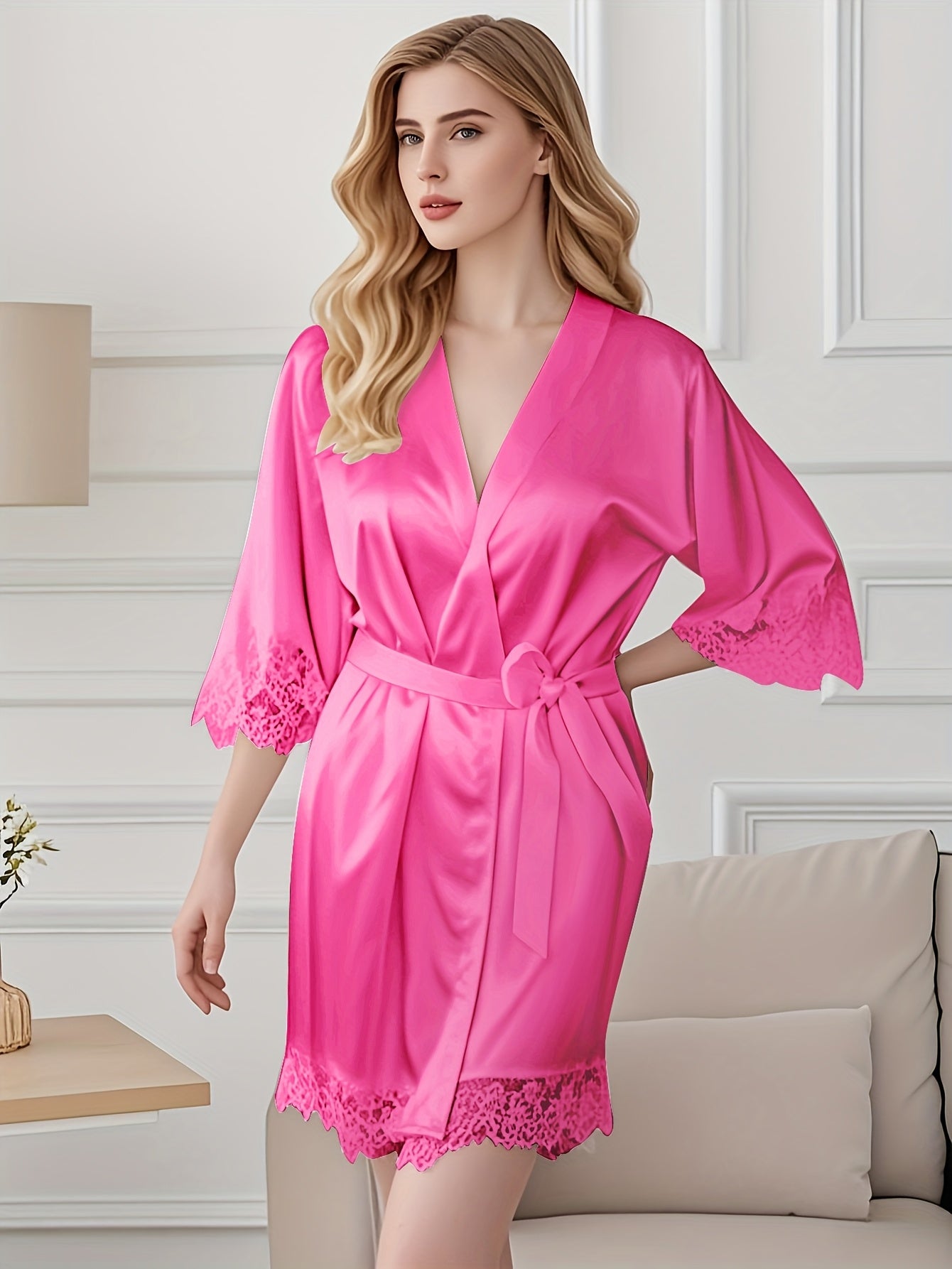 بيجامة نسائية أنيقة