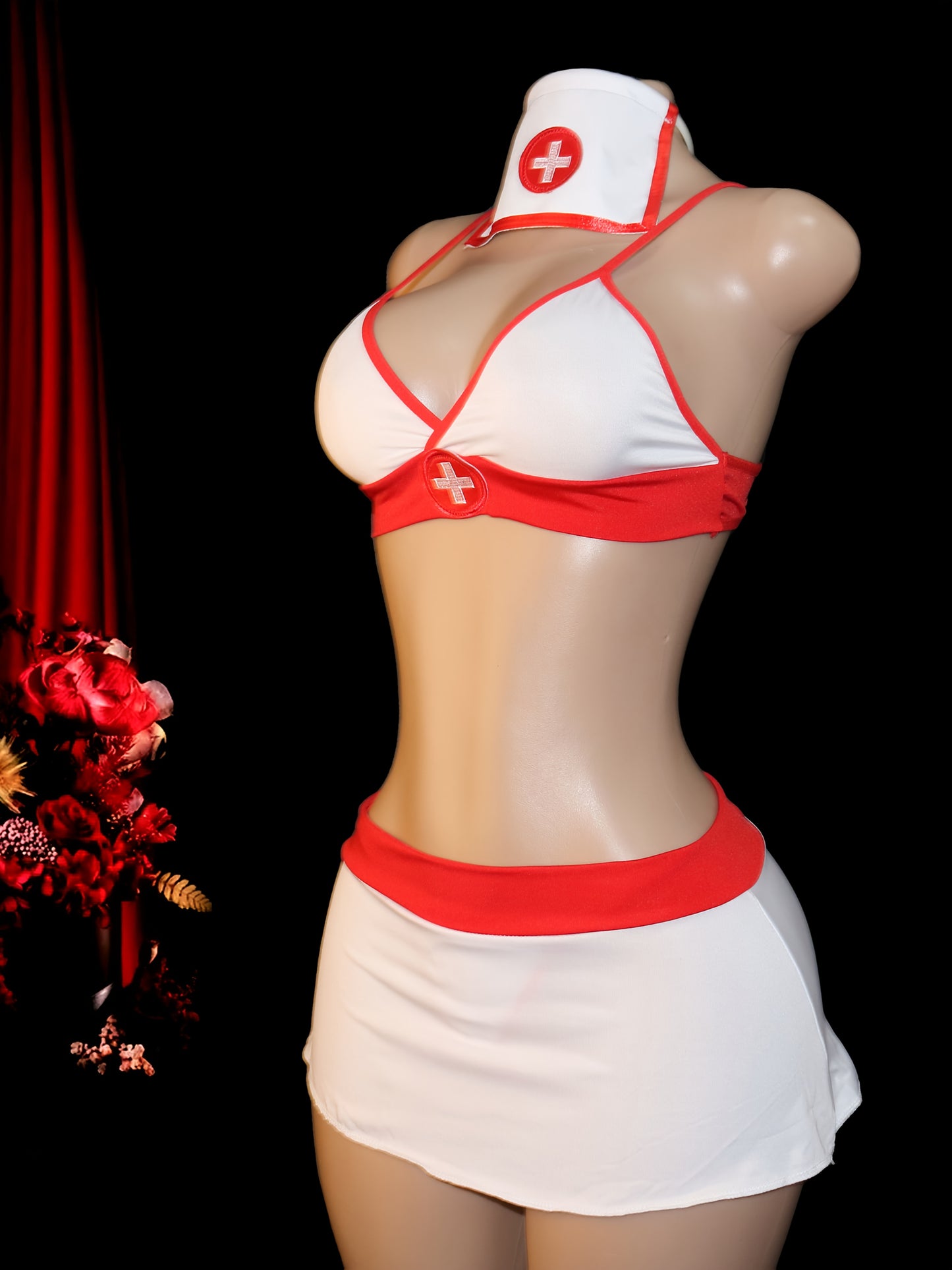 طقم ممرضة مثير 4 قطع