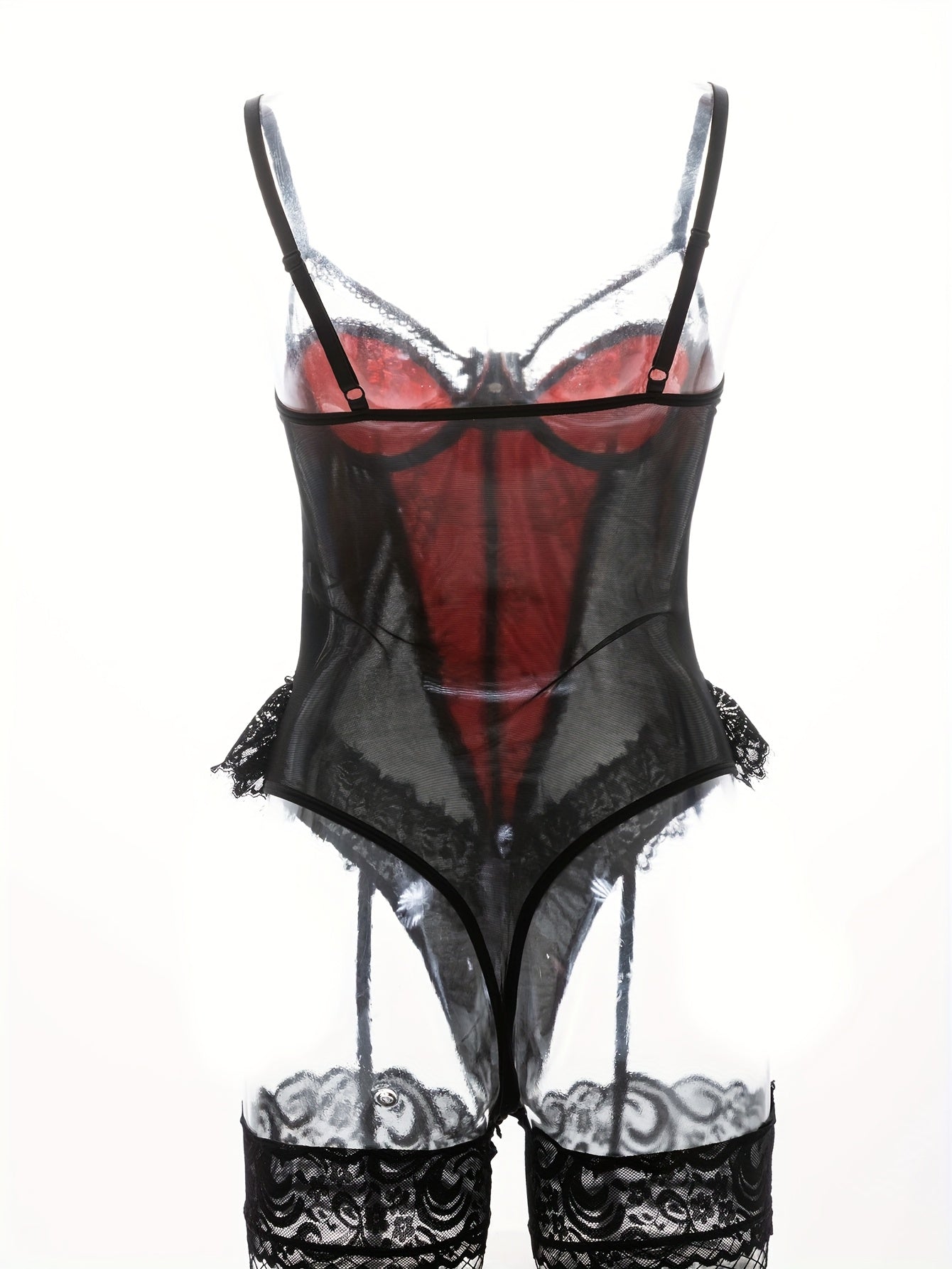 بدي مكون من 3 قطع مع دانتيل