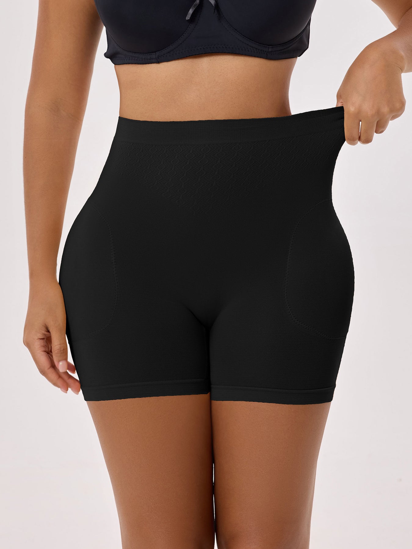 شورت نسائي عالي الخصر